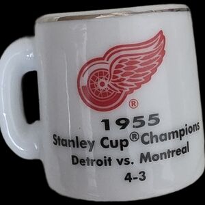 Mini 1.5 Detroit Red Wings 1955 Stanley Cup Champions White Collector Mug